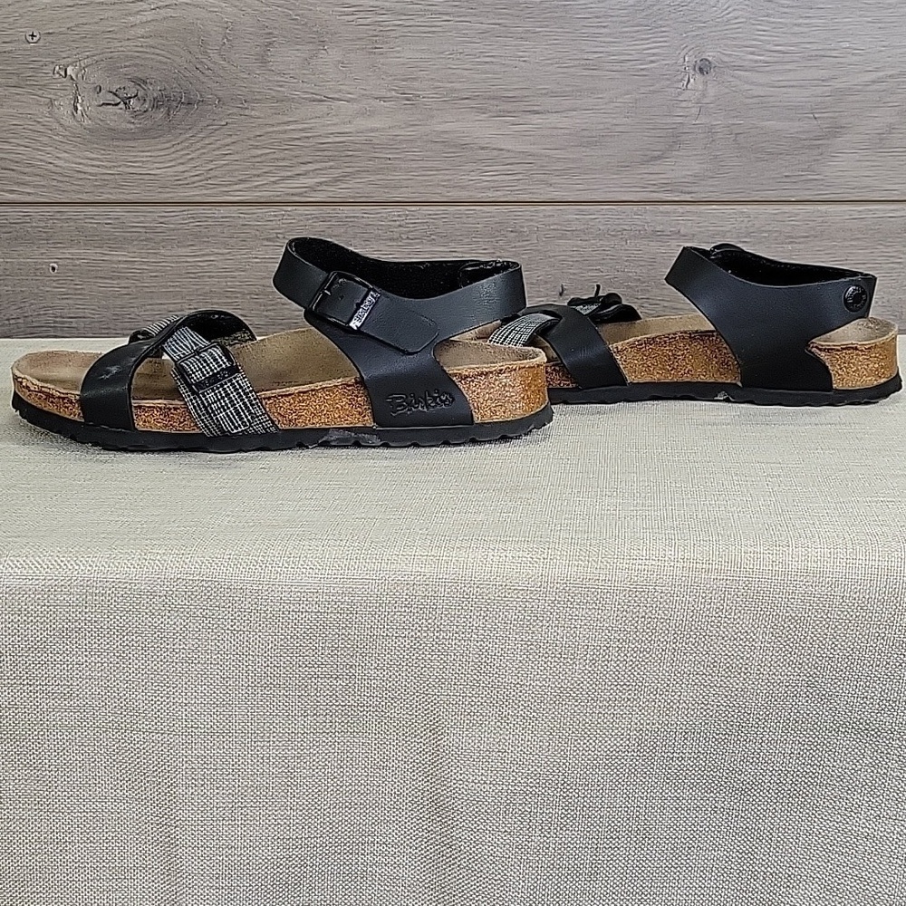 Birkenstock Black and Gray Strappy Sandals Sz 38 L7 M5 - Picture 4 of 11